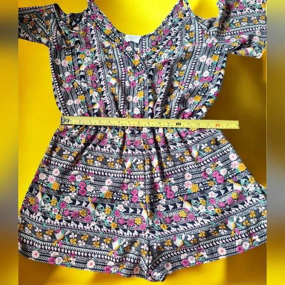 Sienna Sky Cold Shoulder V Neck Floral Romper - Picture 7 of 12